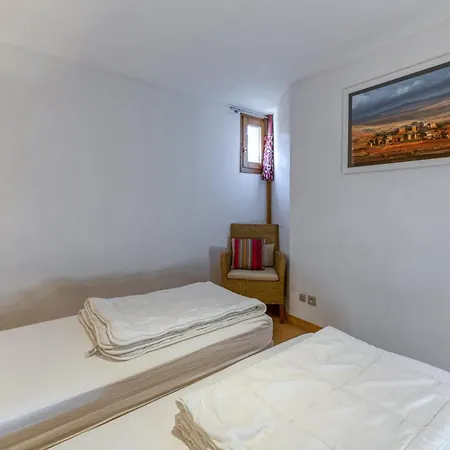 Le Regain Chalet